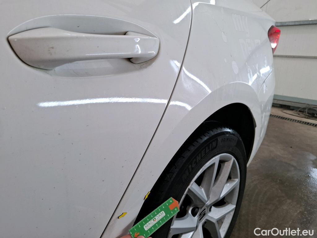  Seat  Leon SEAT  Sportstourer / 2020 / 5P / Break 2.0 TDI 150 DSG S&S Style Business #1