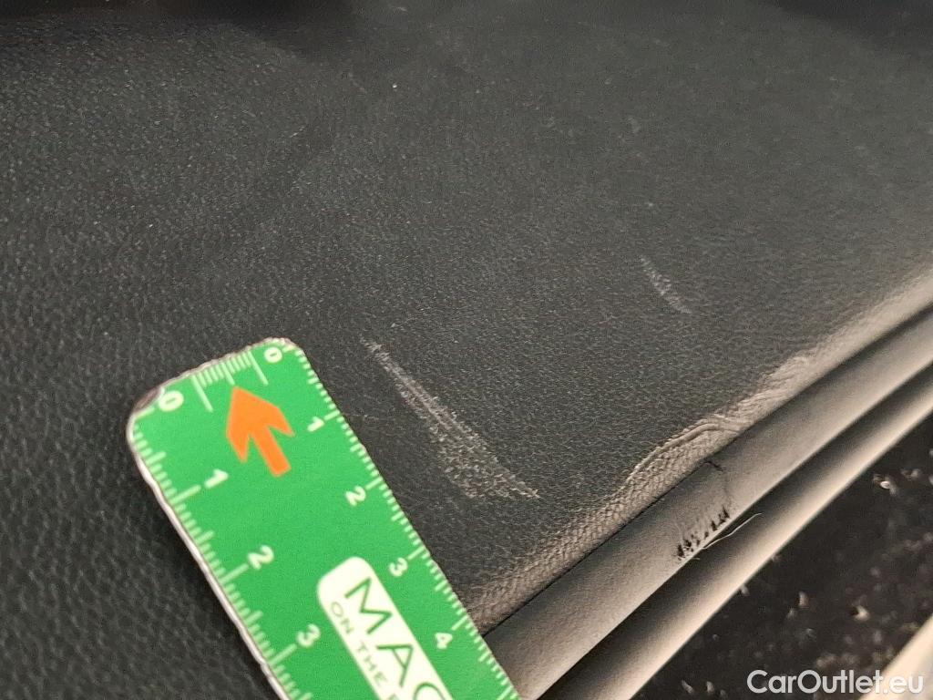  Volkswagen  Golf  VOLKSWAGEN SW / 2020 / 5P / Break 2.0 TDI SCR 150 DSG7 Life Business #40