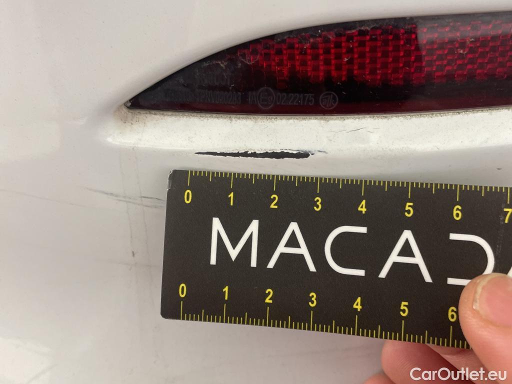  Volkswagen  Golf  VOLKSWAGEN  2020  5P  Berline 20 TDI SCR 115 DSG7 Life Busi #8