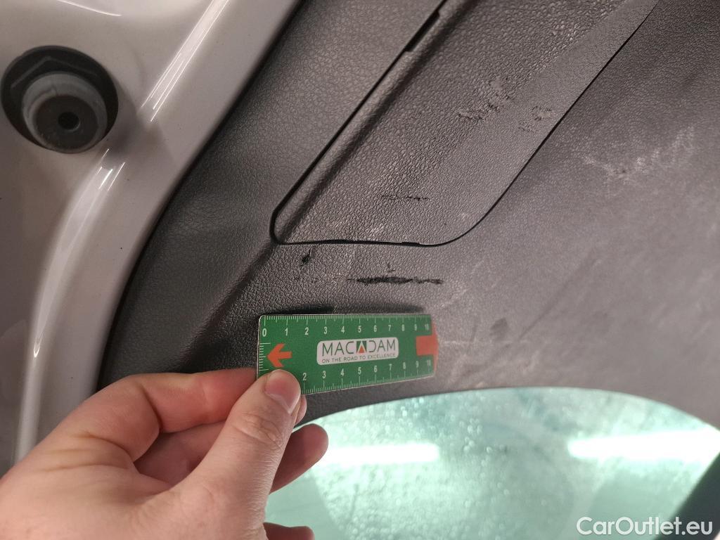  Volkswagen  Passat VOLKSWAGEN  SW / 2019 / 5P / Break 2.0 TDI 150 SCR DSG7 SW LOUNGE #14