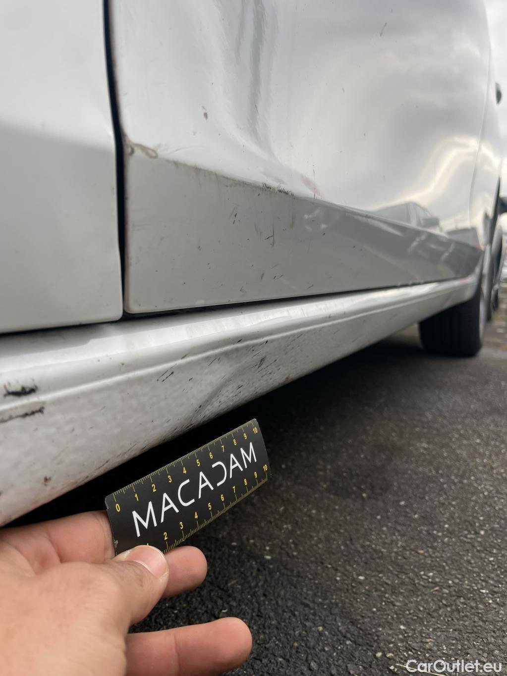  Volkswagen  Golf  VOLKSWAGEN  2020  5P  Berline 20 TDI SCR 115 DSG7 Life Busi #43