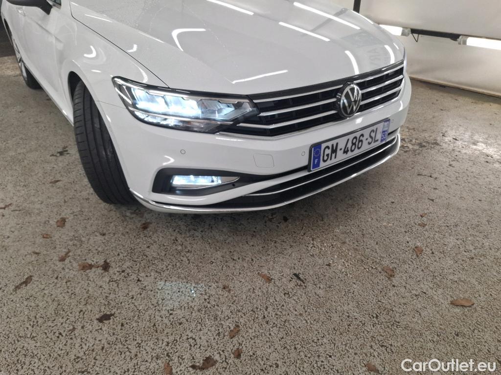  Volkswagen  Passat VOLKSWAGEN  SW / 2019 / 5P / Break 2.0 TDI 150 SCR DSG7 SW LOUNGE #3