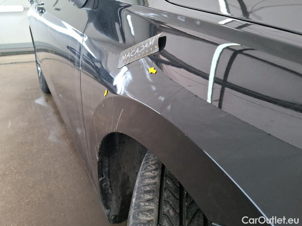  Volkswagen  Golf  VOLKSWAGEN / 2020 / 5P / Berline 1.4 eHybrid OPF 204 DSG6 Style #21