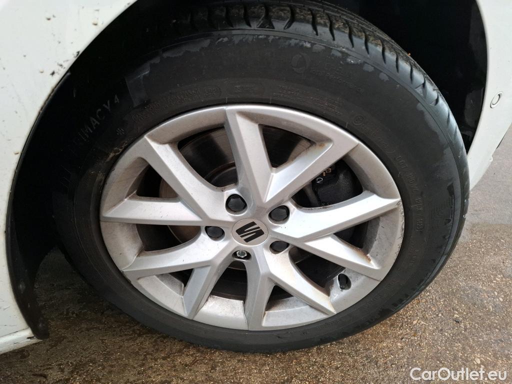  Seat  Leon SEAT  Sportstourer / 2020 / 5P / Break 2.0 TDI 150 DSG S&S Style Business #31