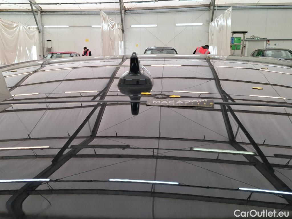  Volkswagen  Golf  VOLKSWAGEN / 2020 / 5P / Berline 1.4 eHybrid OPF 204 DSG6 Style #2