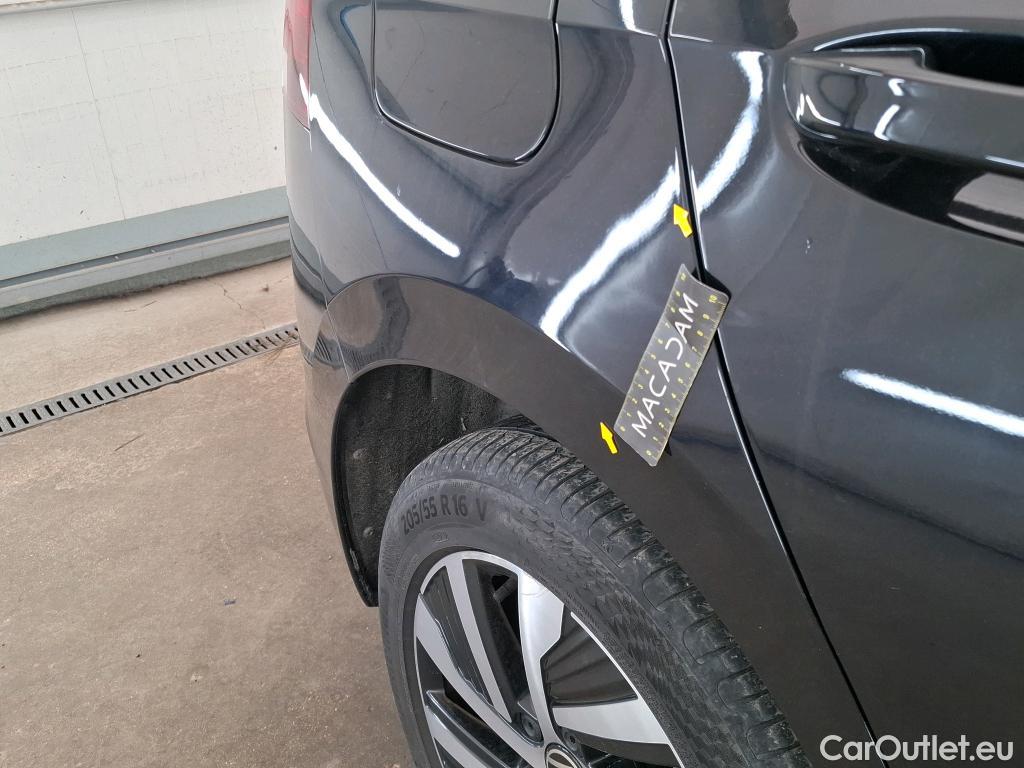  Volkswagen  Golf  VOLKSWAGEN / 2020 / 5P / Berline 1.4 eHybrid OPF 204 DSG6 Style #7