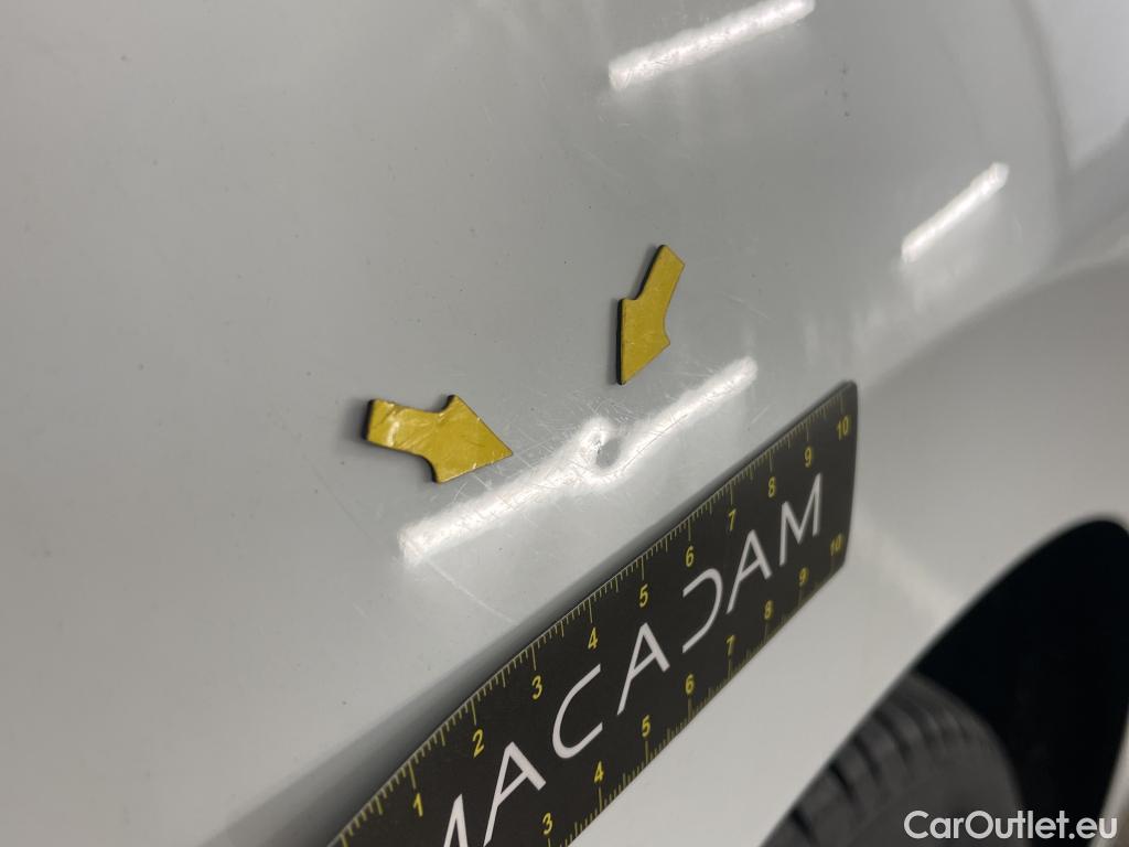  Volkswagen  Golf  VOLKSWAGEN  2020  5P  Berline 20 TDI SCR 115 DSG7 Life Busi #34