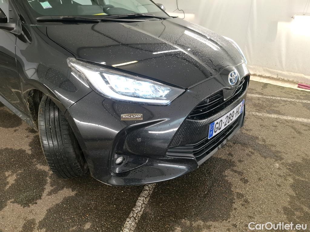  Toyota  Yaris TOYOTA  Hybride / 2019 / 5P / Berline Hybride 116h Dynamic Business Beyond Zer #3