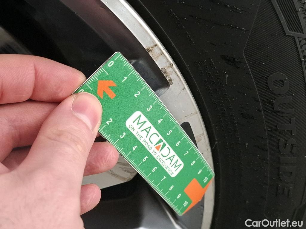  Volkswagen  Passat VOLKSWAGEN  SW / 2019 / 5P / Break 2.0 TDI 150 SCR DSG7 SW LOUNGE #11