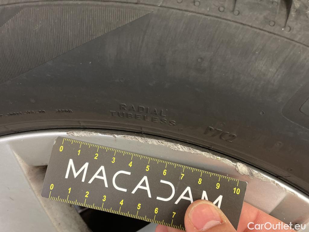  Volkswagen  Golf  VOLKSWAGEN  2020  5P  Berline 20 TDI SCR 115 DSG7 Life Busi #22