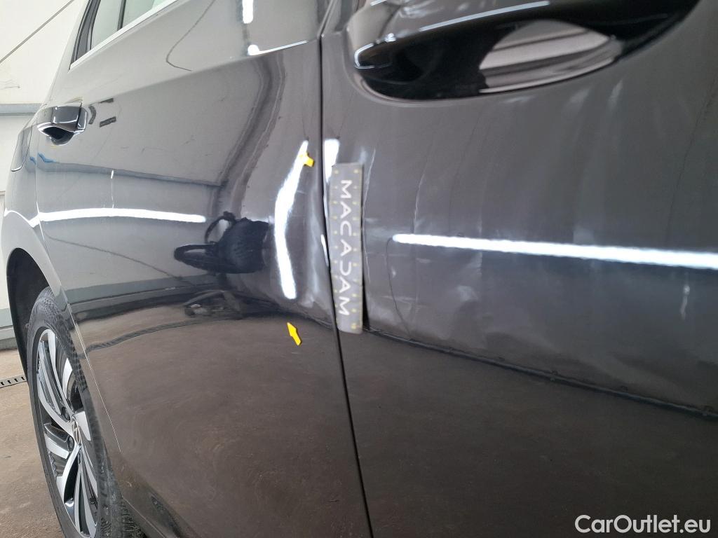  Volkswagen  Golf  VOLKSWAGEN / 2020 / 5P / Berline 1.4 eHybrid OPF 204 DSG6 Style #18