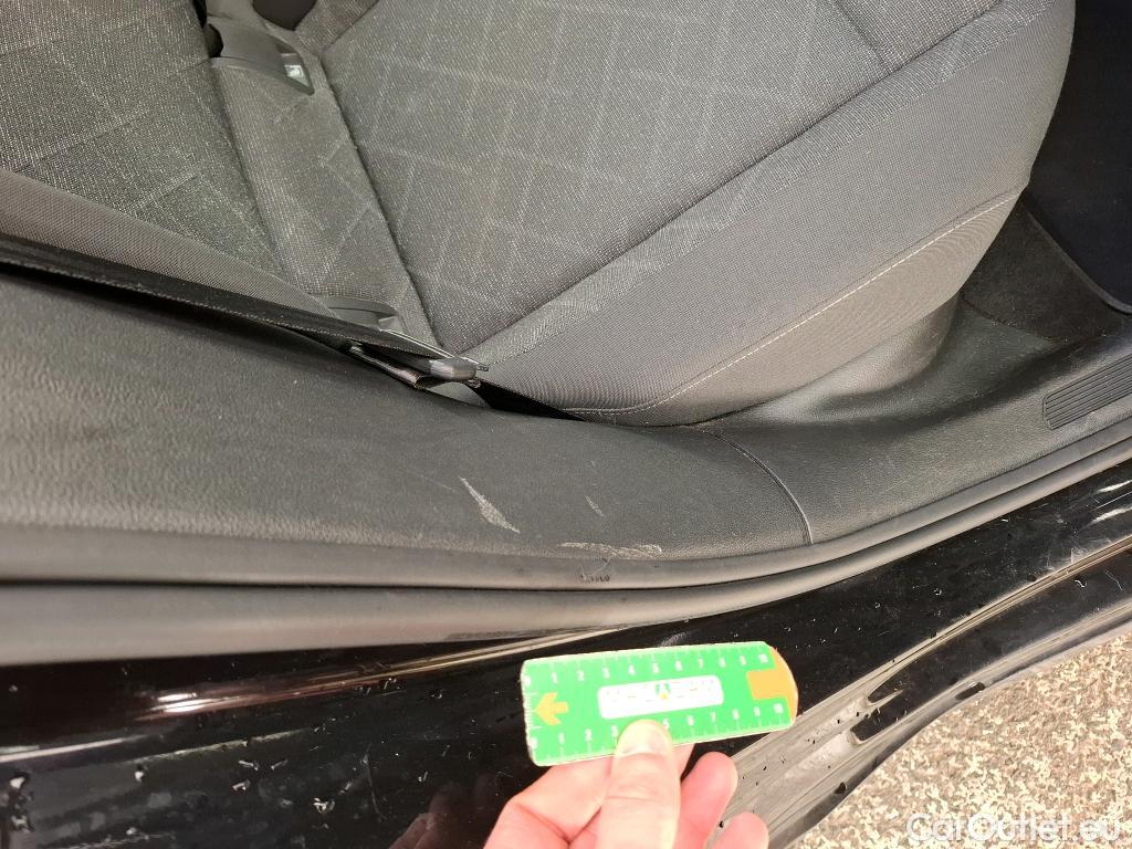  Volkswagen  Golf  VOLKSWAGEN SW / 2020 / 5P / Break 2.0 TDI SCR 150 DSG7 Life Business #44