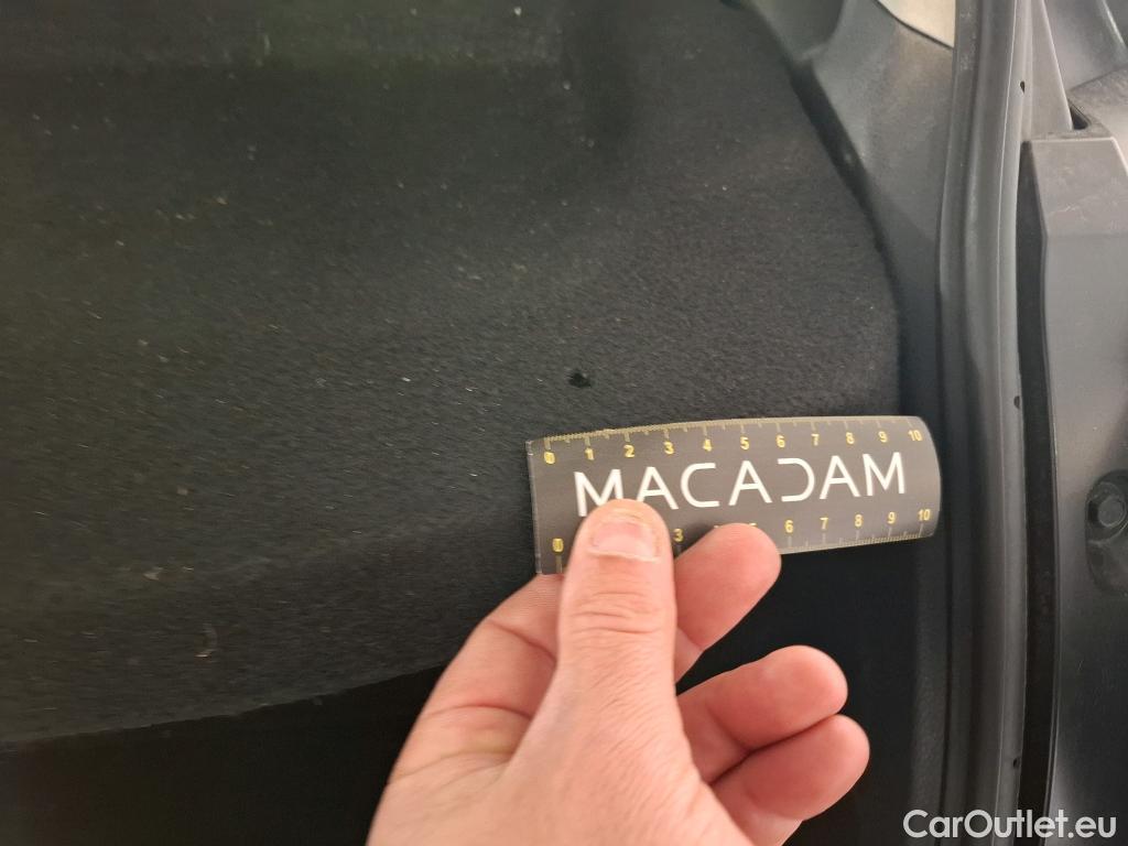  Toyota  Yaris TOYOTA  Hybride / 2019 / 5P / Berline Hybride 116h Dynamic Business Beyond Zer #13