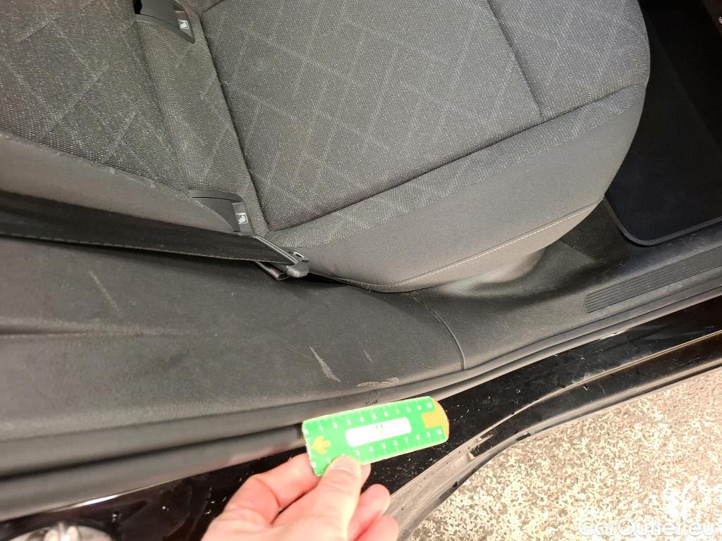  Volkswagen  Golf  VOLKSWAGEN SW / 2020 / 5P / Break 2.0 TDI SCR 150 DSG7 Life Business #38