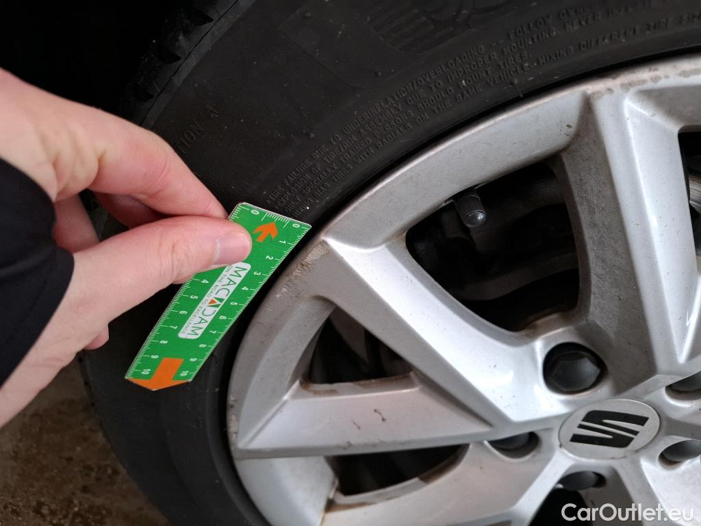  Seat  Leon SEAT  Sportstourer / 2020 / 5P / Break 2.0 TDI 150 DSG S&S Style Business #25