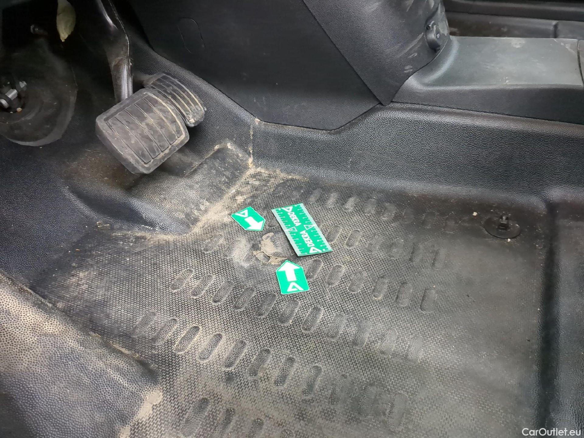  Citroen  Berlingo  Fourgon Club M 1000 1.5 BlueHDi 130CV BVA8 E6dT #6