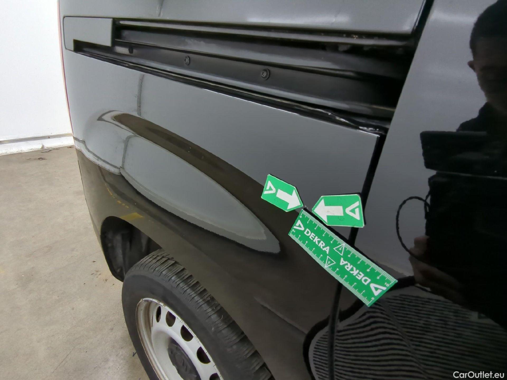  Citroen  Berlingo  Fourgon Club M 1000 1.5 BlueHDi 130CV BVA8 E6dT #17