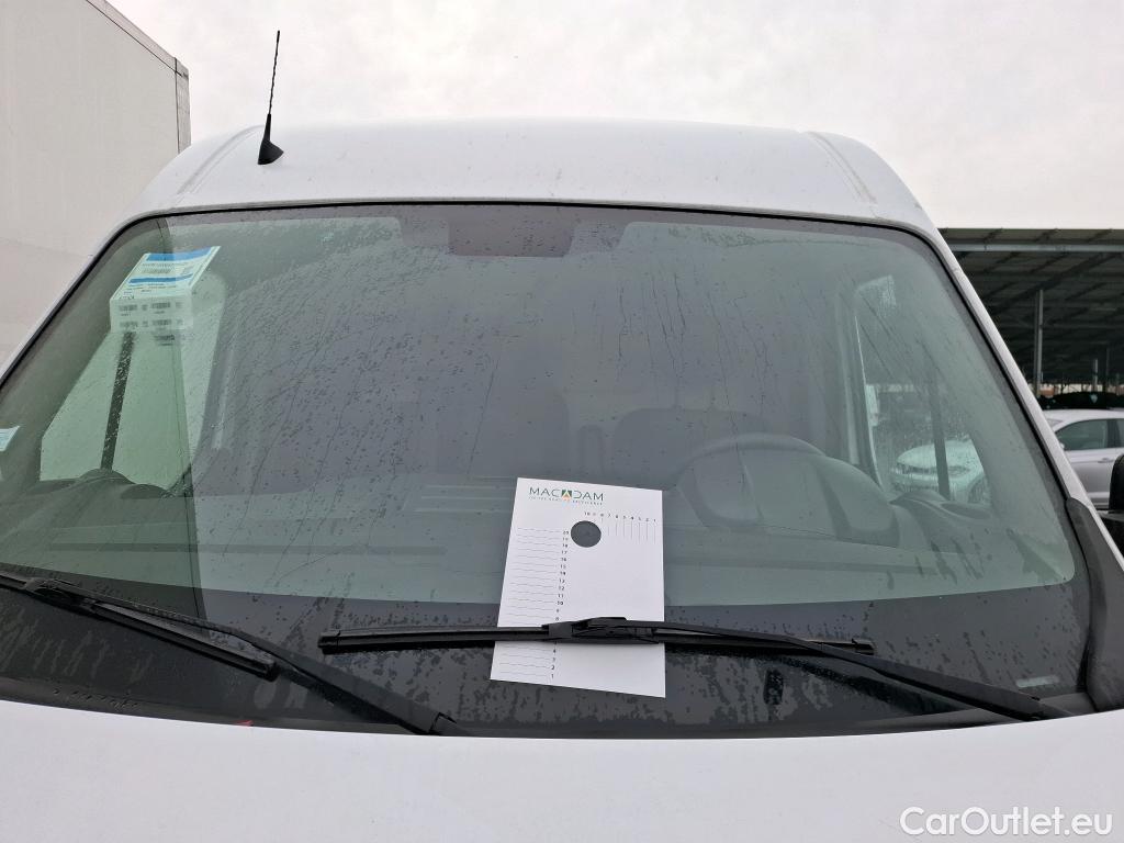  Nissan  NV400 NISSAN  VU 4p Fourgon L3H2 2.3 DCI TT 170 S/S 3500 N-Connecta #45