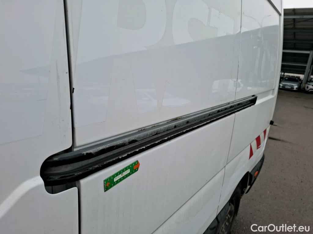  Nissan  NV400 NISSAN  VU 4p Fourgon L3H2 2.3 DCI TT 170 S/S 3500 N-Connecta #39