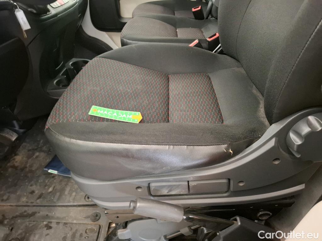  Peugeot  Boxer PEUGEOT  / 2014 / 4P / Fourgon tôlé BLUEHDI 110 PREMIUM 333 L1H1 #8