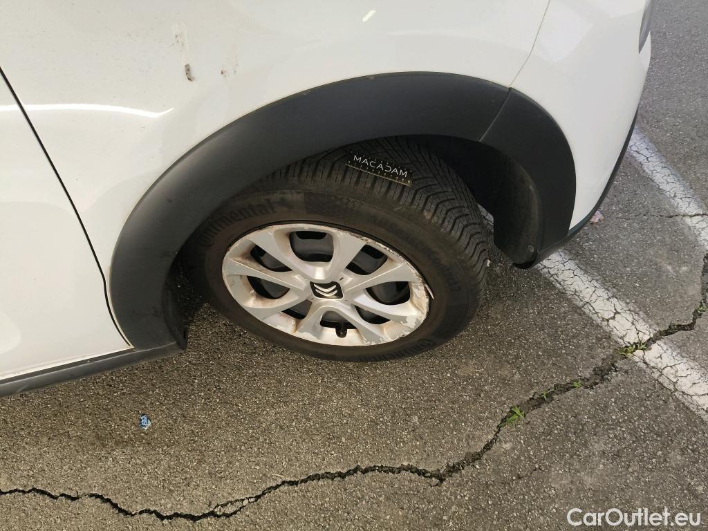  Citroen  C3 CITROEN  Société / 2016 / 5P / Berline PureTech 82 S&S BVM Feel #46