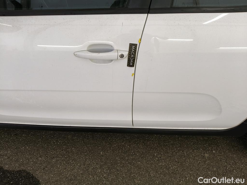  Citroen  C3 CITROEN  Société / 2016 / 5P / Berline PureTech 82 S&S BVM Feel #18