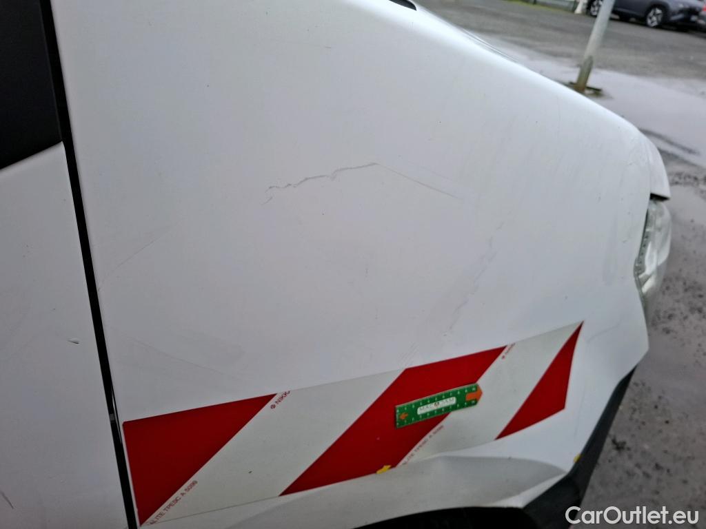  Nissan  NV400 NISSAN  VU 4p Fourgon L3H2 2.3 DCI TT 170 S/S 3500 N-Connecta #3