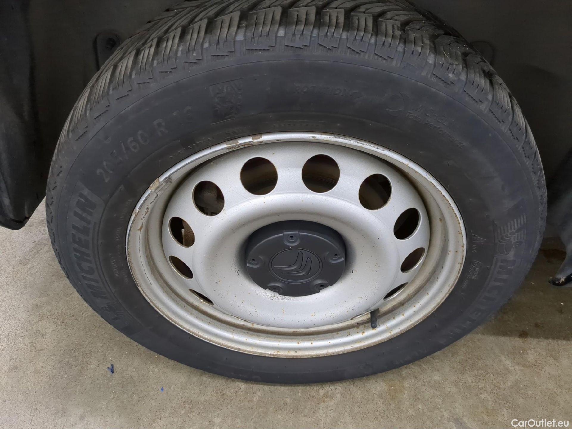  Citroen  Berlingo  Fourgon Club M 1000 1.5 BlueHDi 130CV BVA8 E6dT #12