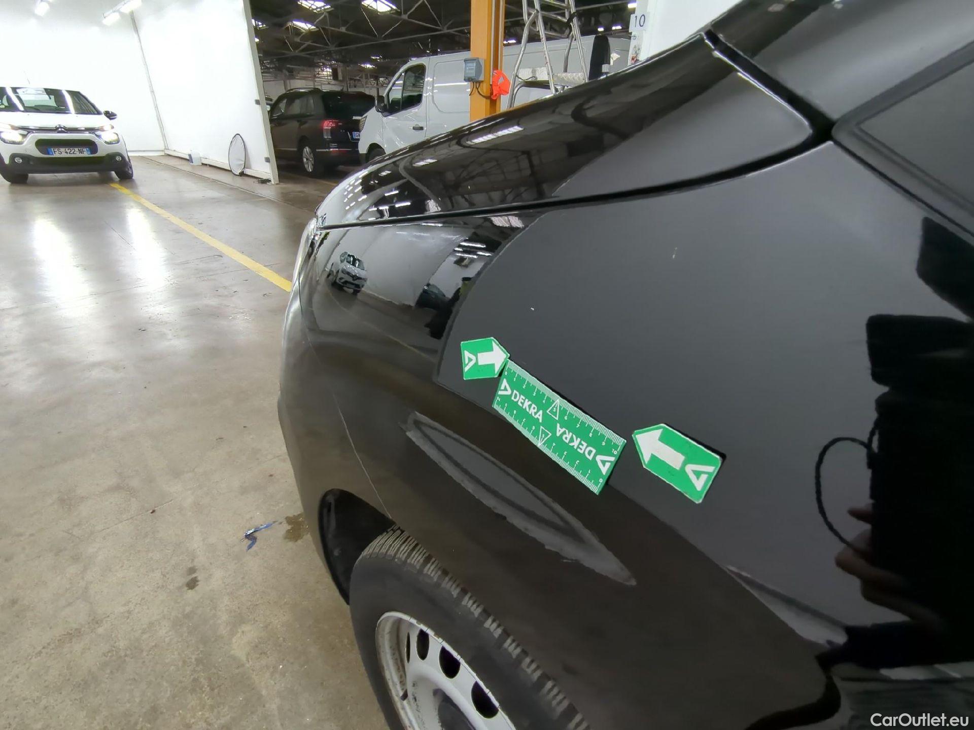  Citroen  Berlingo  Fourgon Club M 1000 1.5 BlueHDi 130CV BVA8 E6dT #39