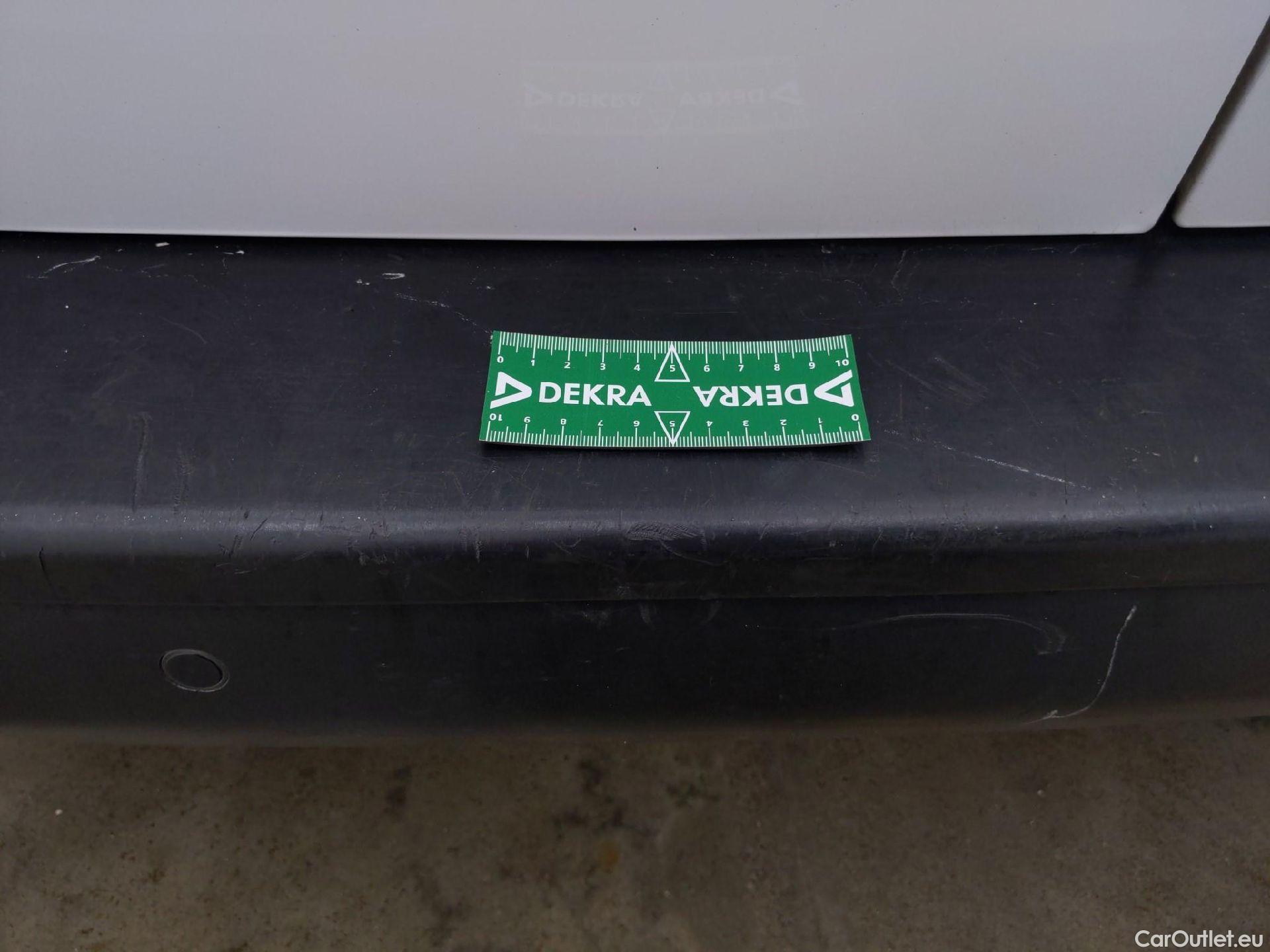  Peugeot  Expert PEUGEOT  VU 4p Fourgon BLUEHDI 120 S&S STANDARD PREMIUM #14