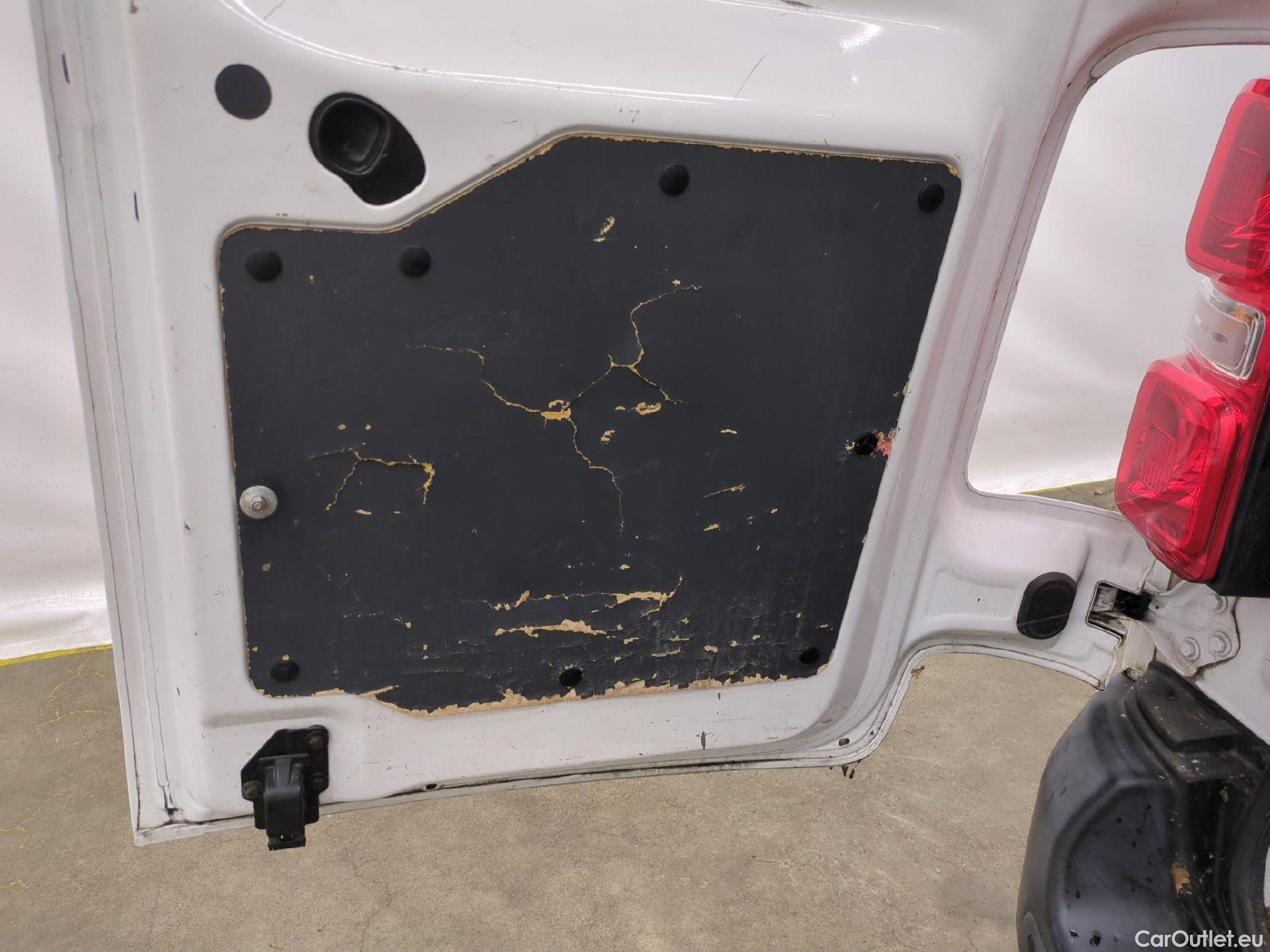  Peugeot  Expert  Fourgon Asphalt L2 2.0 HDi 120CV BVM6 E6dT #14