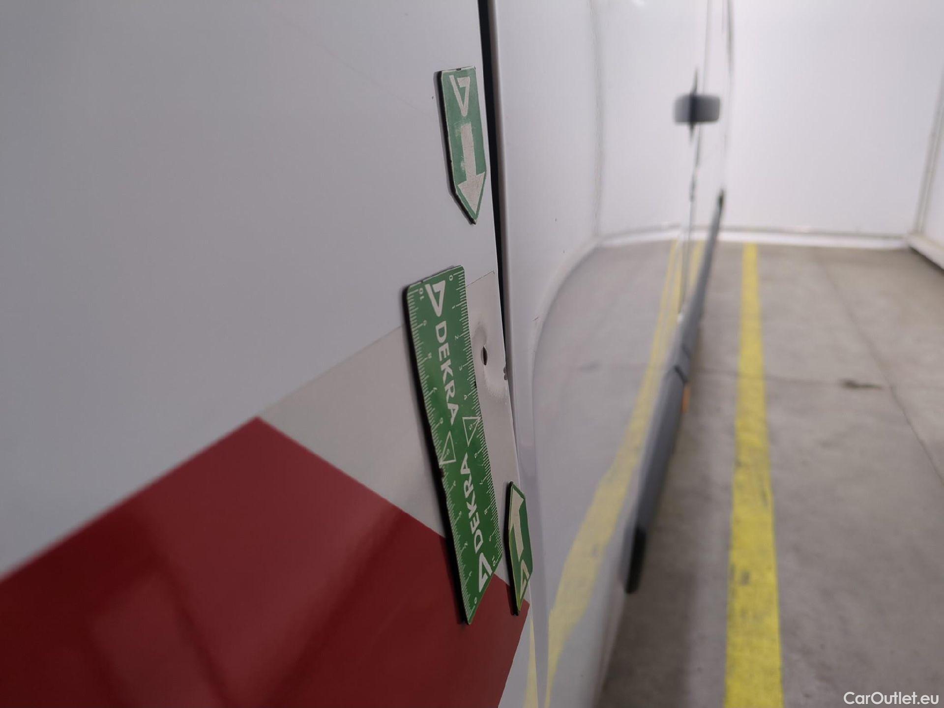  Renault  Master  III Fourgon L3H3 3 5 Grand Confort 2.3 dCi 135CV BVM6 E6dT #28