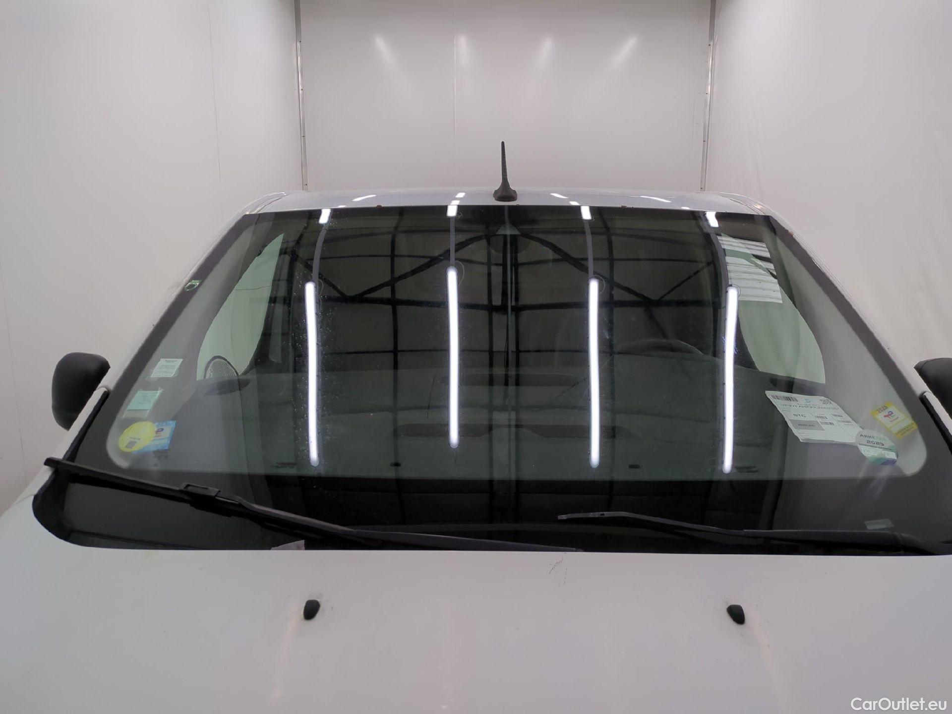  Peugeot  Expert  Fourgon Asphalt L2 2.0 HDi 120CV BVM6 E6dT #10