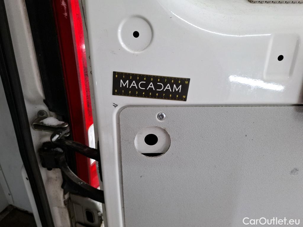  Peugeot  Boxer PEUGEOT  / 2014 / 4P / Fourgon tôlé BLUEHDI 110 PREMIUM 333 L1H1 #31