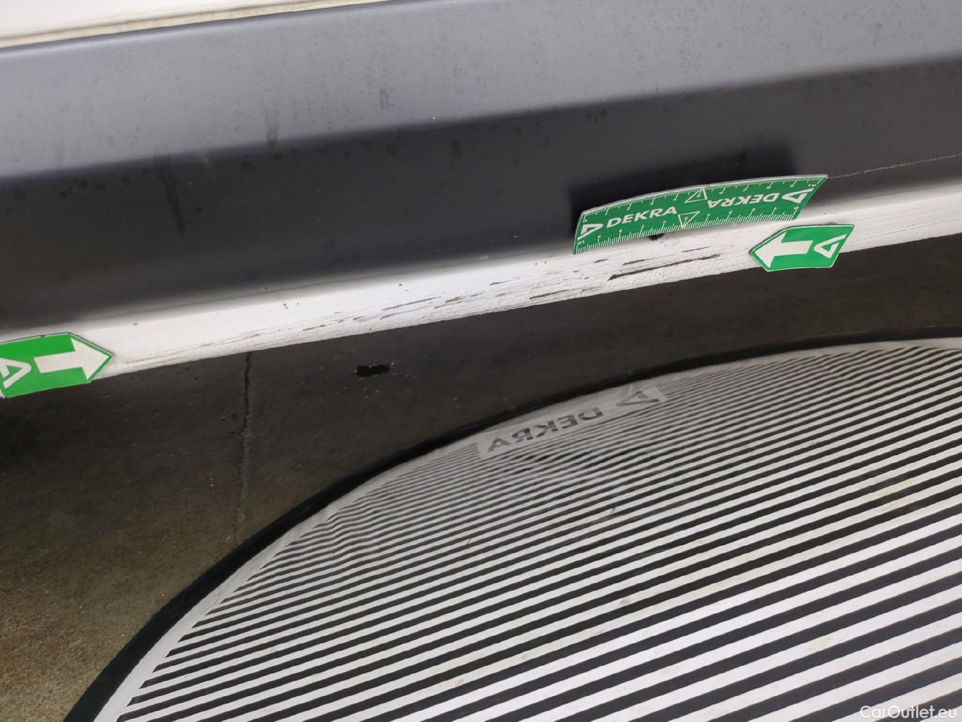  Peugeot  Expert  Fourgon Asphalt L2 2.0 HDi 120CV BVM6 E6dT #27