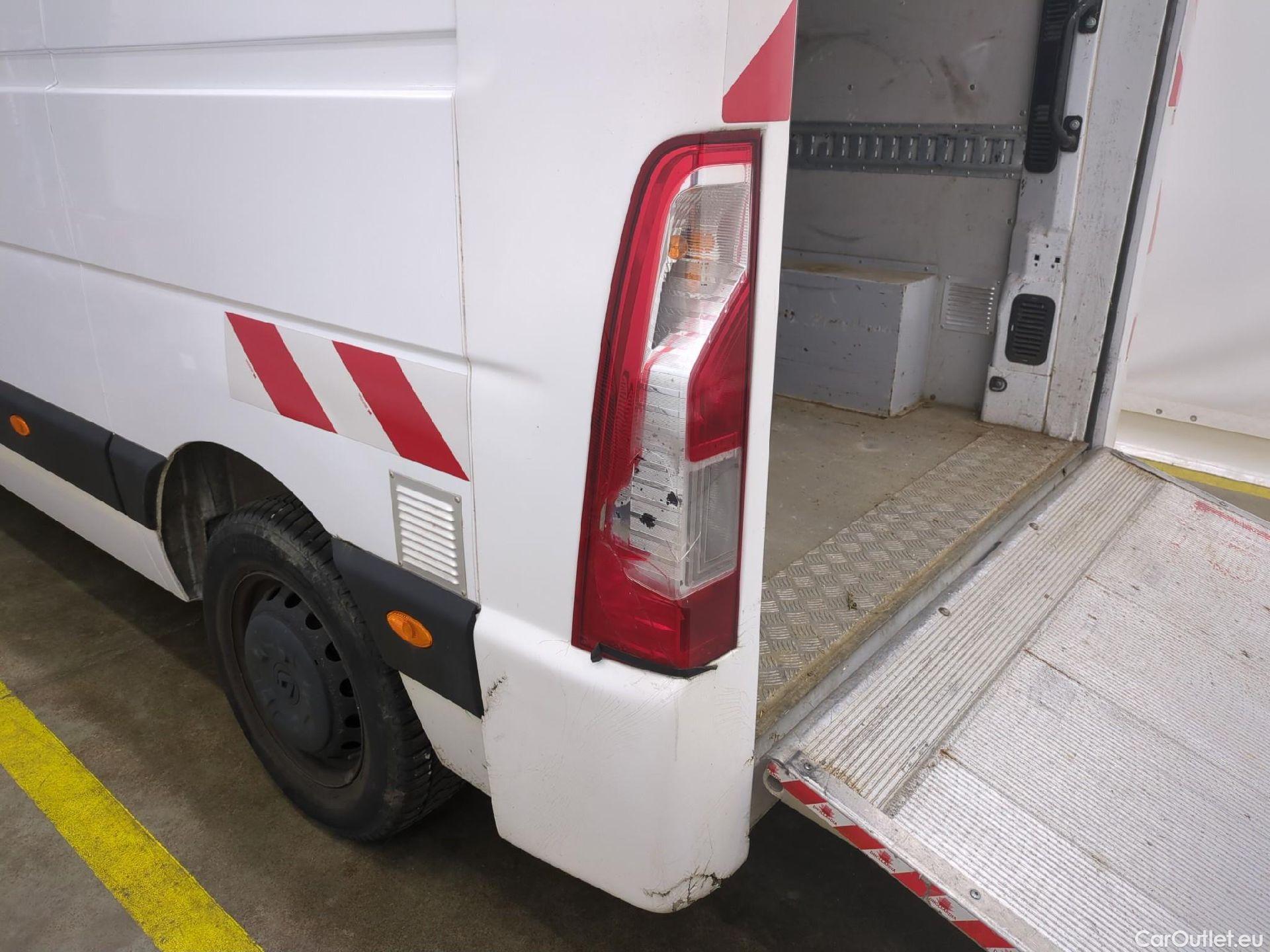  Renault  Master  III Fourgon L3H3 3 5 Grand Confort 2.3 dCi 135CV BVM6 E6dT #53