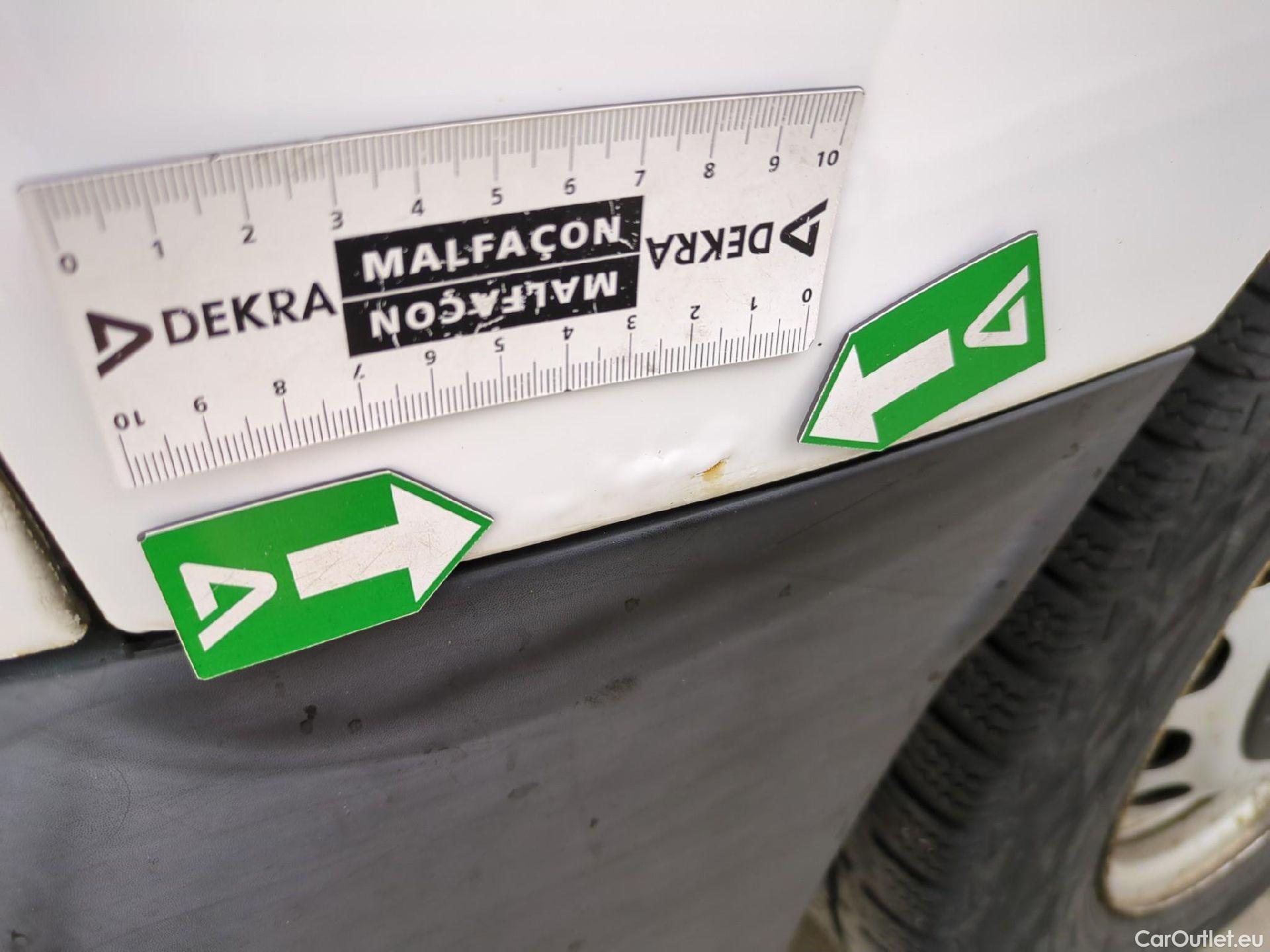  Peugeot  Expert  Fourgon Asphalt L2 2.0 HDi 120CV BVM6 E6dT #23