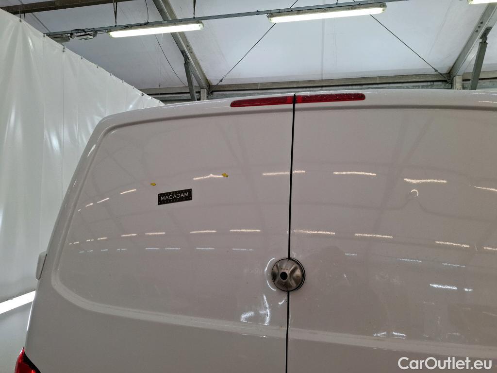  Volkswagen  Transporter VOLKSWAGEN  / 2019 / 4P / Fourgon tôlé 2.0 TDi 150 DSG7 L1H1 Business Line #7