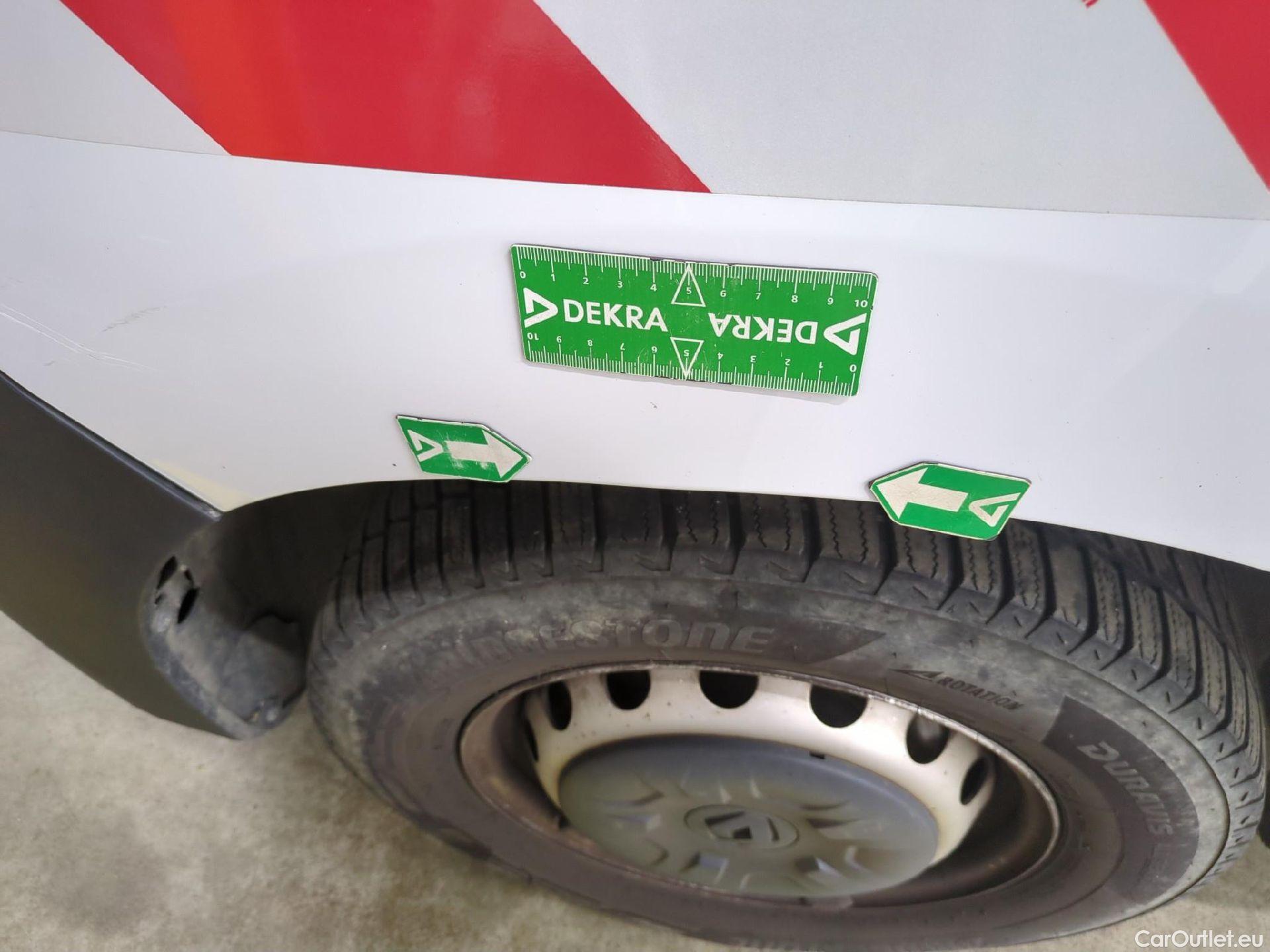  Renault  Master  III Fourgon L3H3 3 5 Grand Confort 2.3 dCi 135CV BVM6 E6dT #26