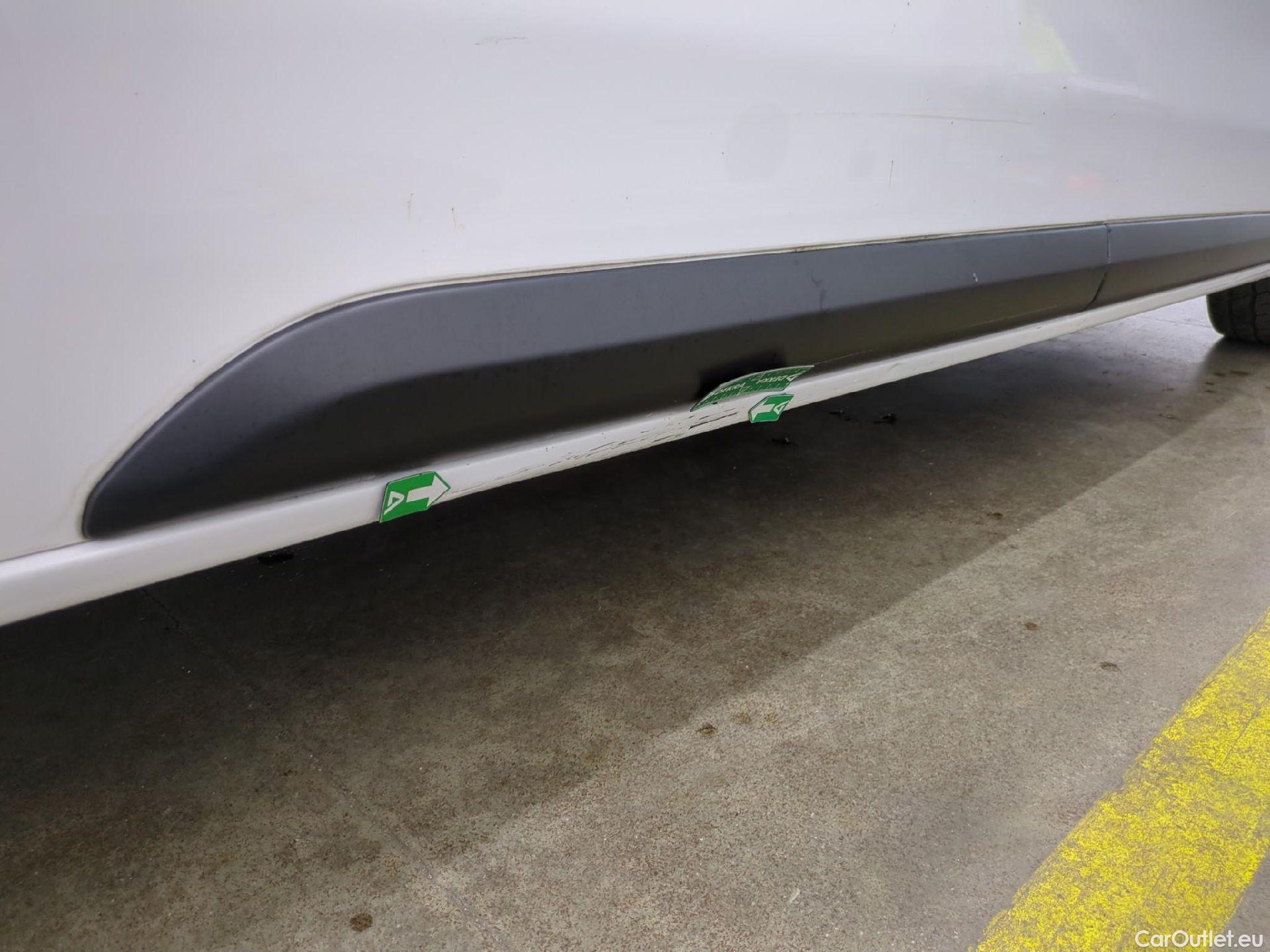  Peugeot  Expert  Fourgon Asphalt L2 2.0 HDi 120CV BVM6 E6dT #25