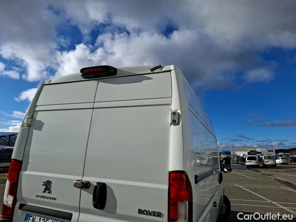  Peugeot  Boxer PEUGEOT  / 2014 / 4P / Fourgon tôlé BlueHDi S&S 140 S&S ASPHALT 333 L2H2 #32
