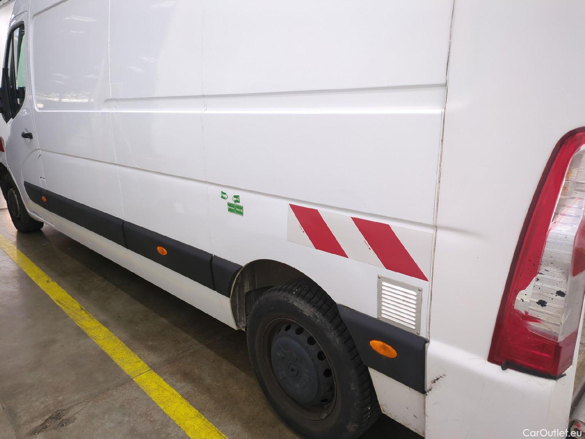  Renault  Master  III Fourgon L3H3 3 5 Grand Confort 2.3 dCi 135CV BVM6 E6dT #127