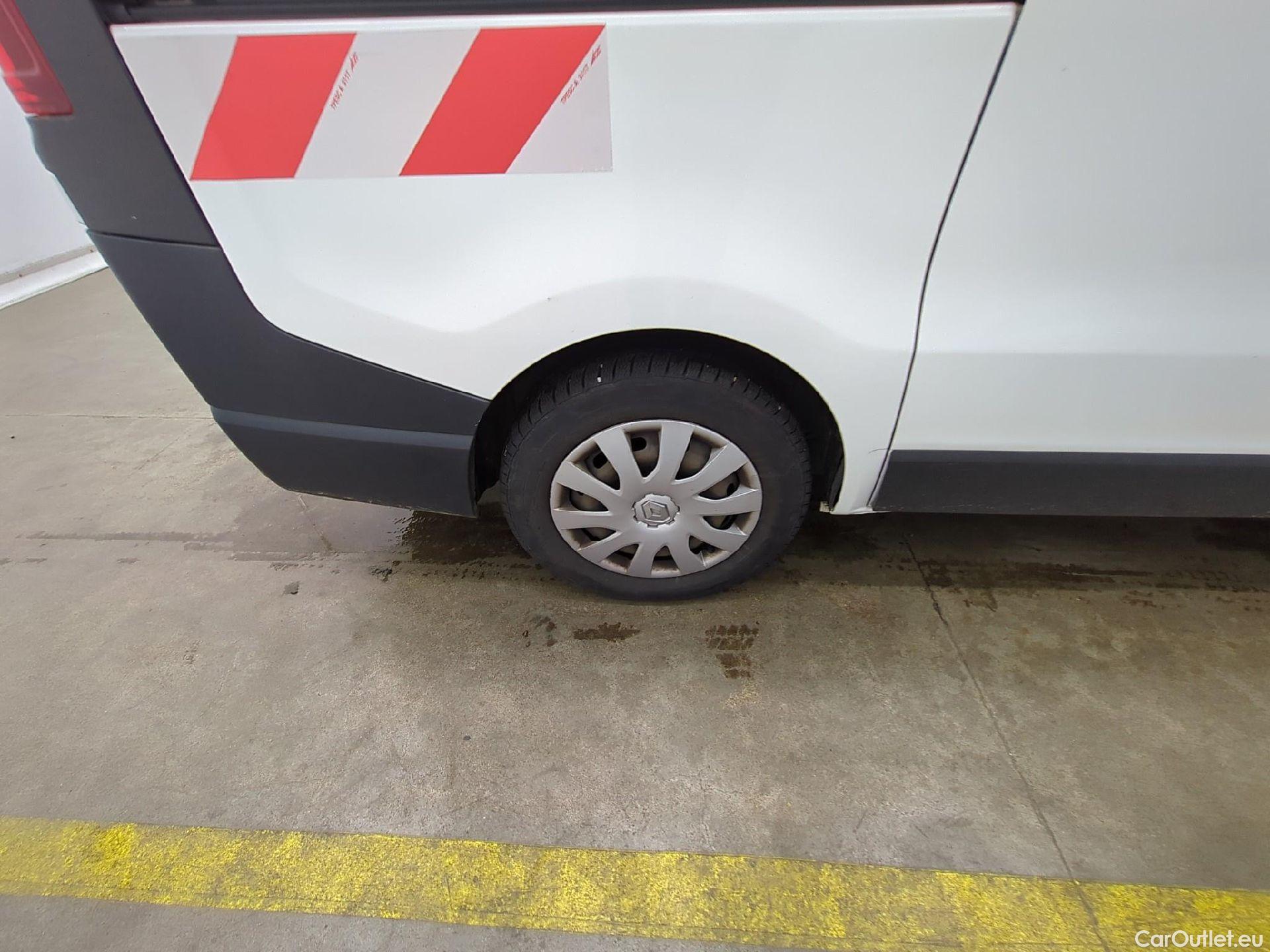  Renault  Trafic  Furgon Grand Confort L1H1 1200 1.6 dCi 125CV BVM6 E6 #6