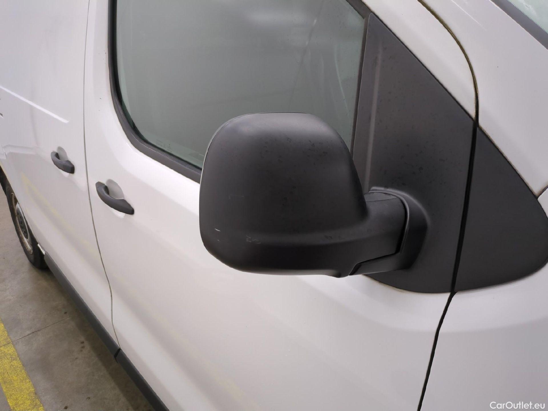  Peugeot  Expert  Fourgon Asphalt L2 2.0 HDi 120CV BVM6 E6dT #29