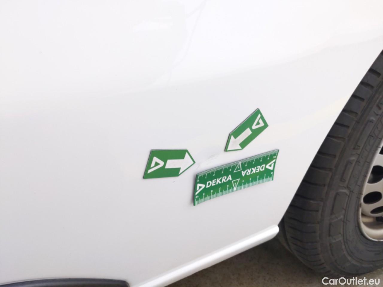  Peugeot  Expert PEUGEOT  VU 4p Fourgon BLUEHDI 120 S&S STANDARD PREMIUM #12