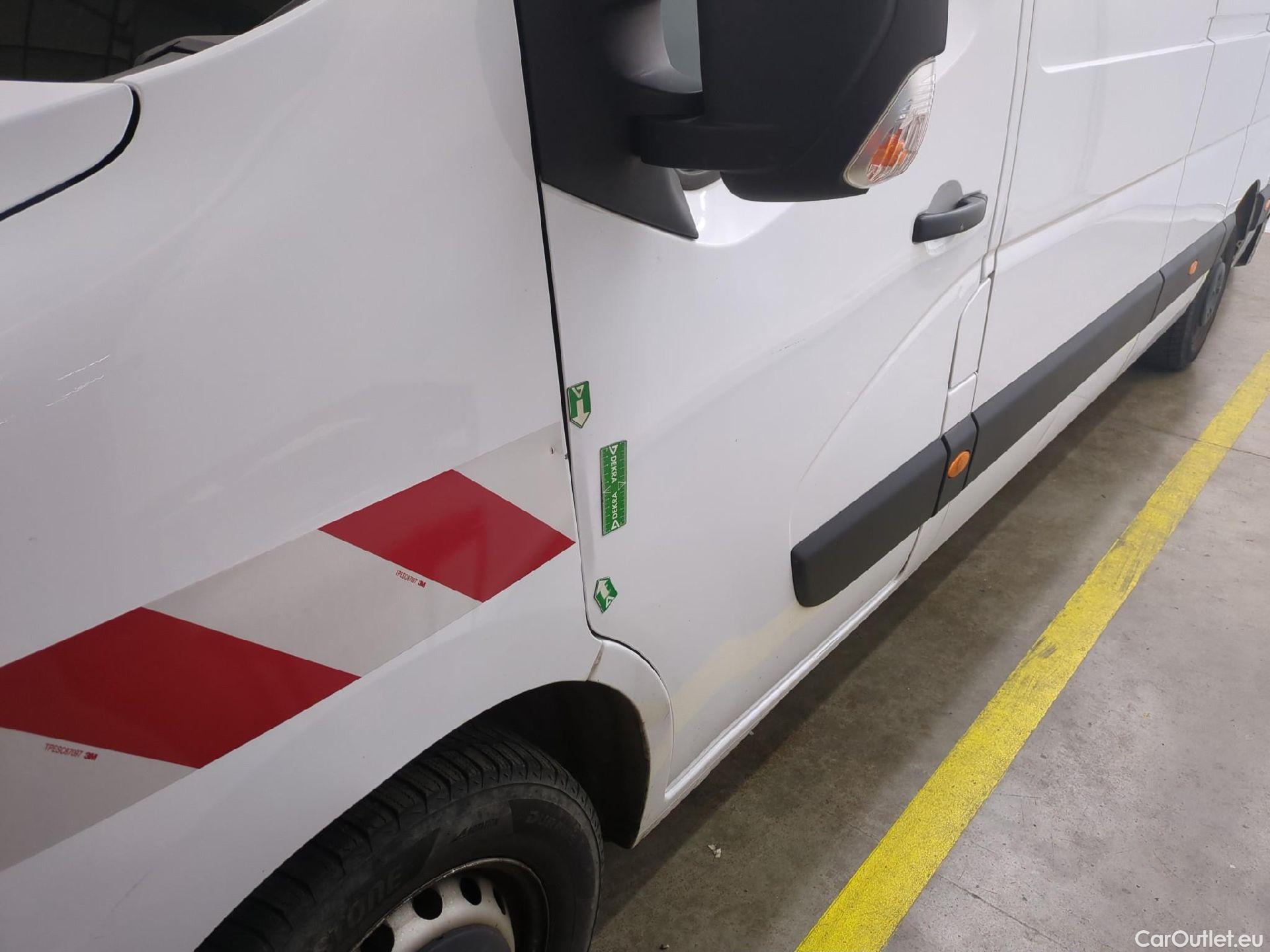  Renault  Master  III Fourgon L3H3 3 5 Grand Confort 2.3 dCi 135CV BVM6 E6dT #36