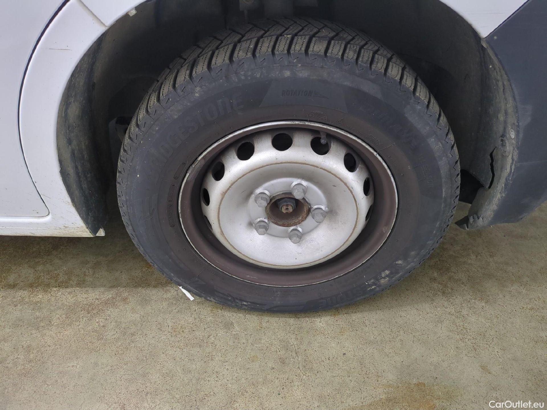  Renault  Master  III Fourgon L3H3 3 5 Grand Confort 2.3 dCi 135CV BVM6 E6dT #12