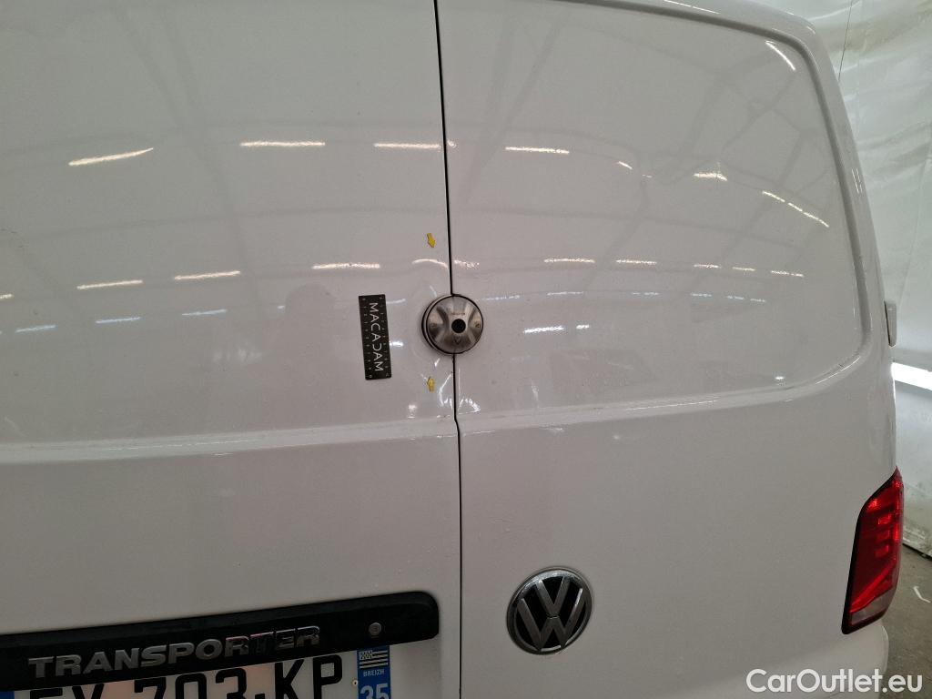  Volkswagen  Transporter VOLKSWAGEN  / 2019 / 4P / Fourgon tôlé 2.0 TDi 150 DSG7 L1H1 Business Line #5