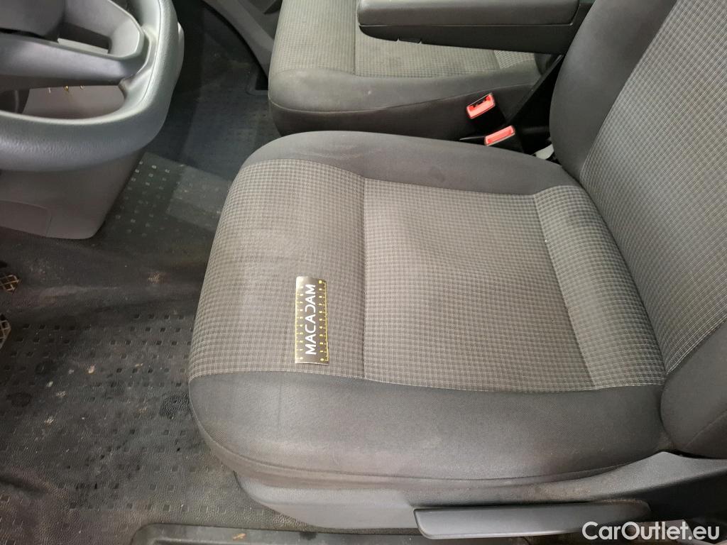  Volkswagen  Transporter VOLKSWAGEN  / 2019 / 4P / Fourgon tôlé 2.0 TDi 150 DSG7 L1H1 Business Line #55