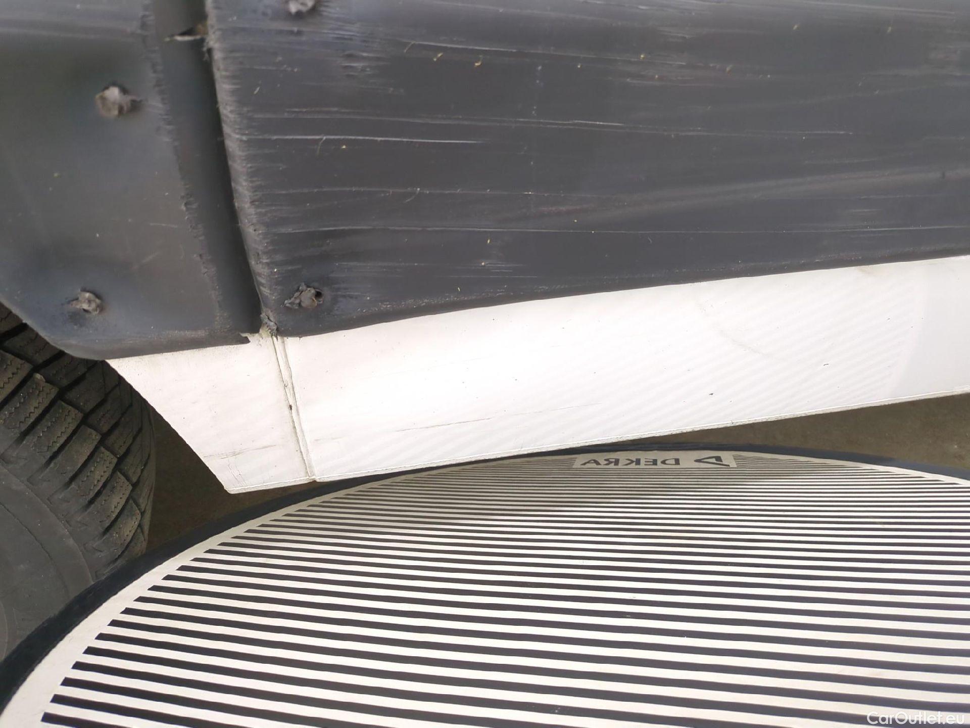  Renault  Master  III Fourgon L3H3 3 5 Grand Confort 2.3 dCi 135CV BVM6 E6dT #89